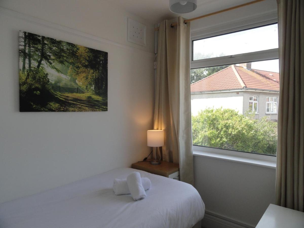 4-bed property · Bristol BS34