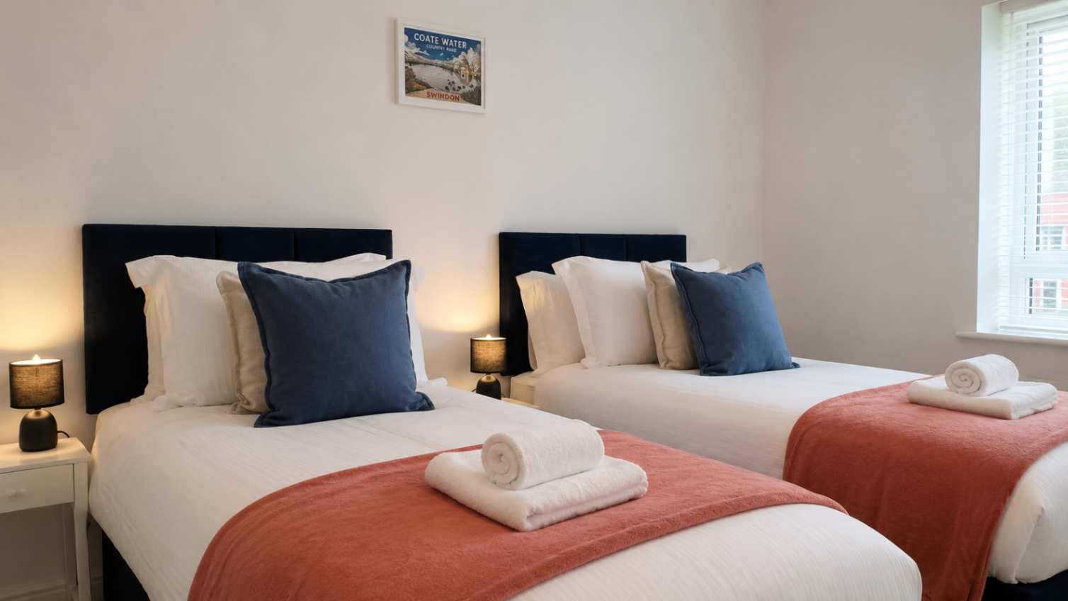 Stylish 3-Bed | Sleeps 6 | Free Parking | Swindon