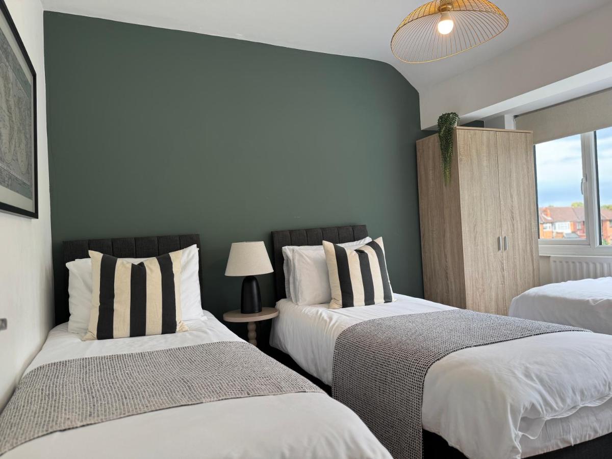 3-bed property · Birmingham B26