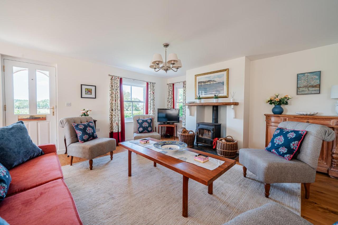 4-bed property · Brockenhurst SO42