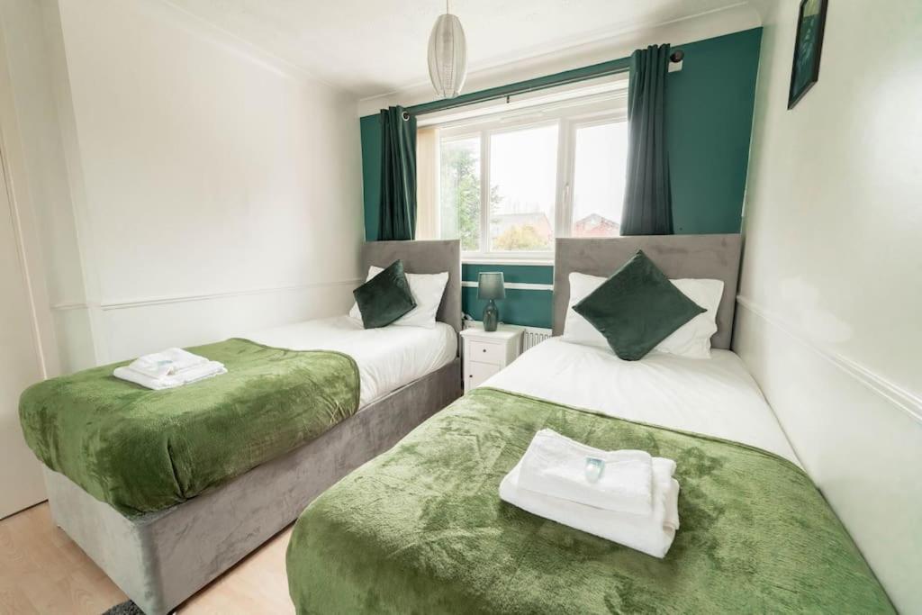 3-bed property · Birmingham B34