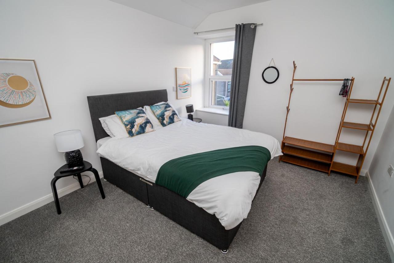 3-bed property · Swansea SA1