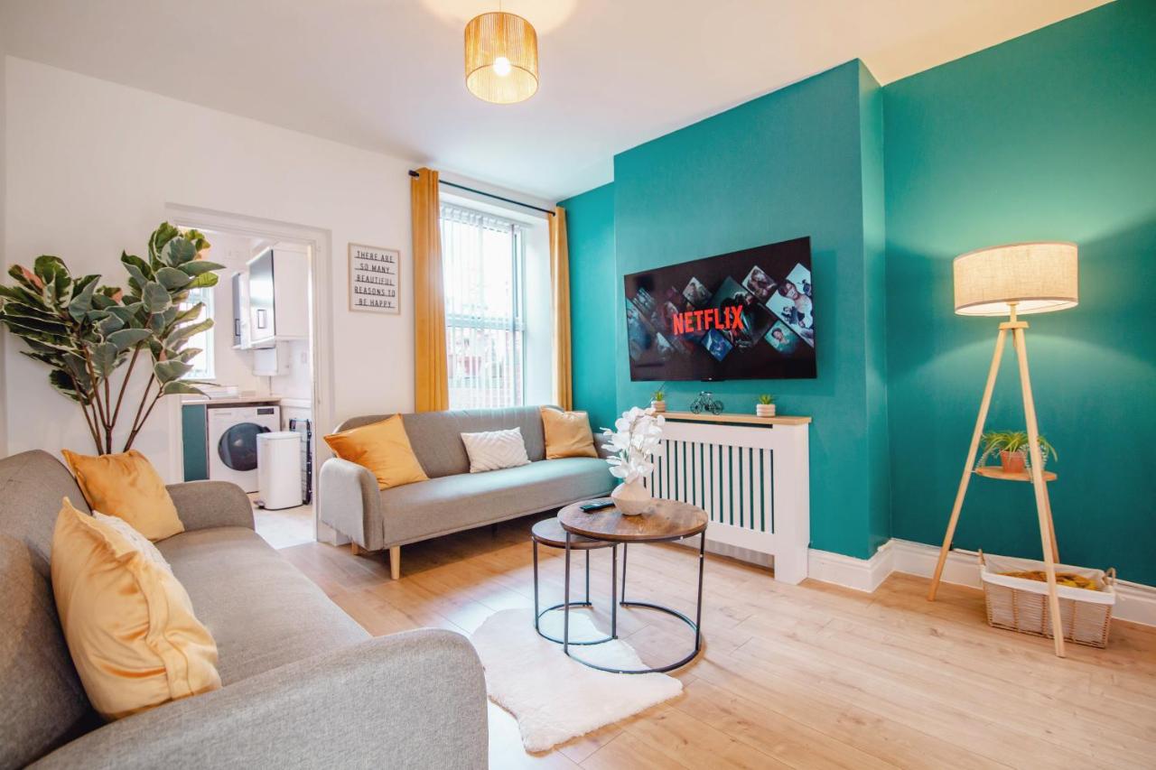 Modern Escape Oasis Free Parking 14PPL