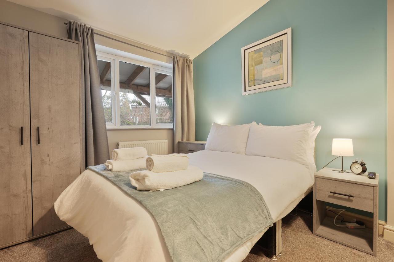 4-bed property · Doncaster DN4