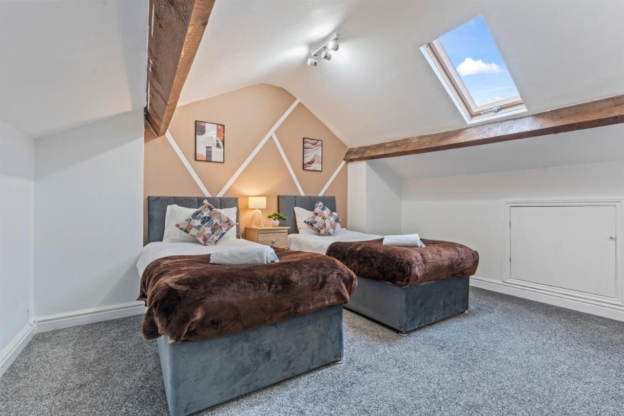 5-bed property · Wolverhampton WV3
