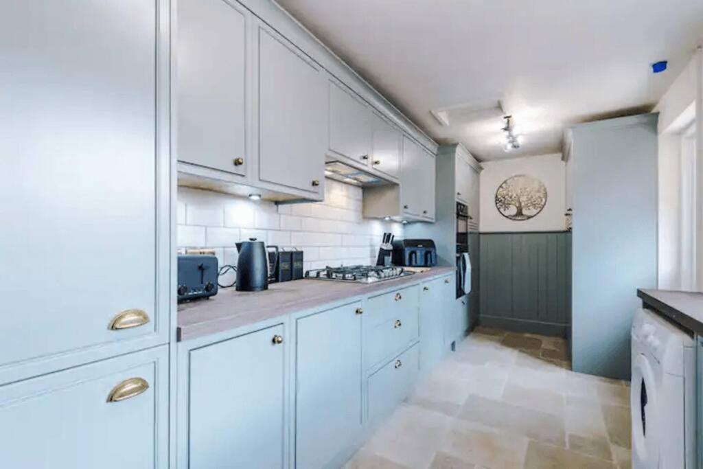 3-bed property · Chester CH4