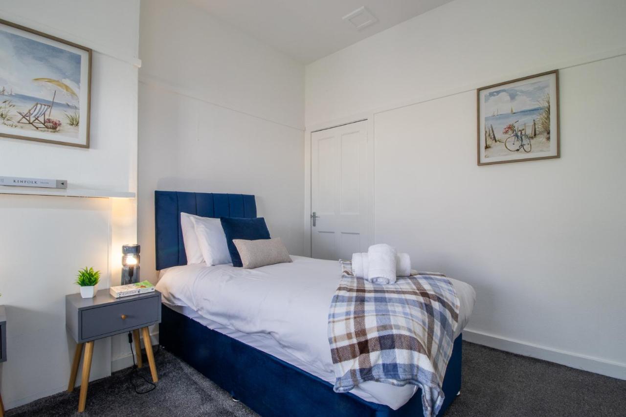 3-bed property · Glasgow G52
