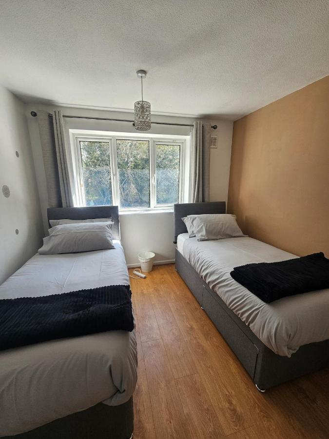 3-bed property · Wolverhampton WV6