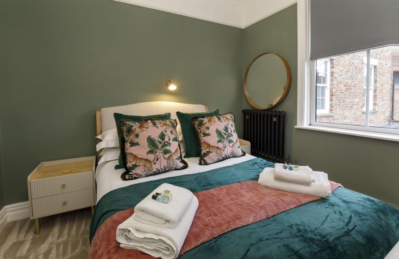 5-bed property · York YO31