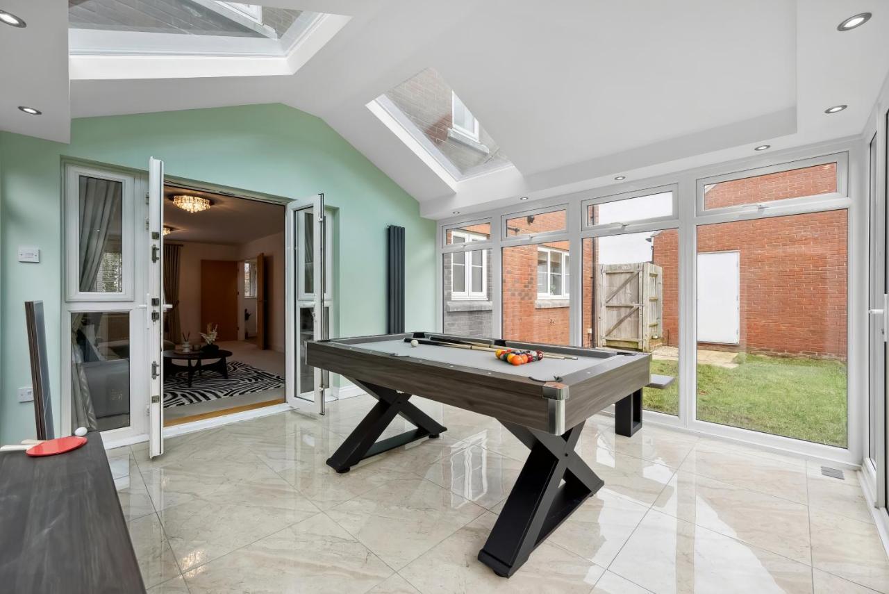 4-bed property · Gloucester GL2