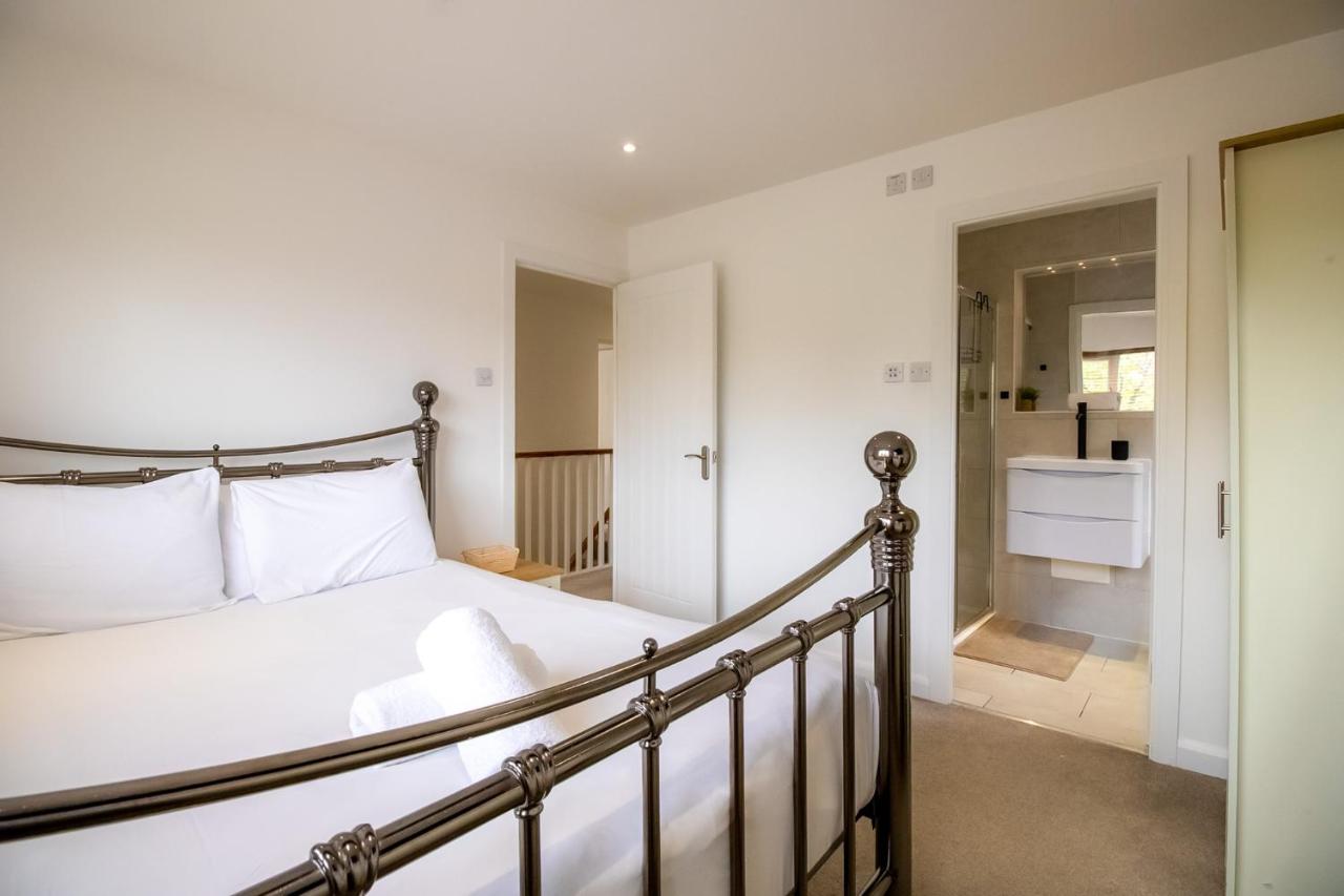 4-bed property · Milton Keynes MK7