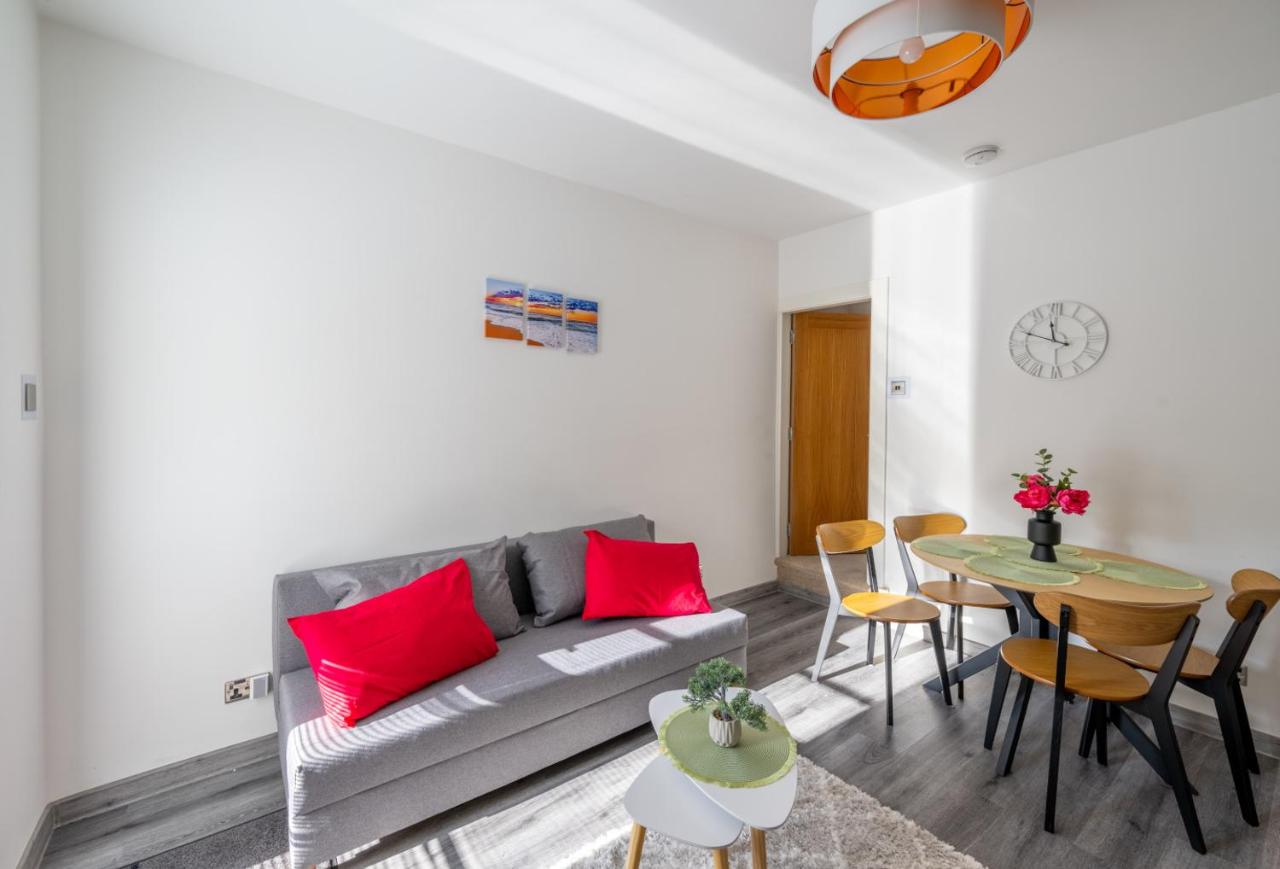 3-bed property · Stoke On Trent ST4