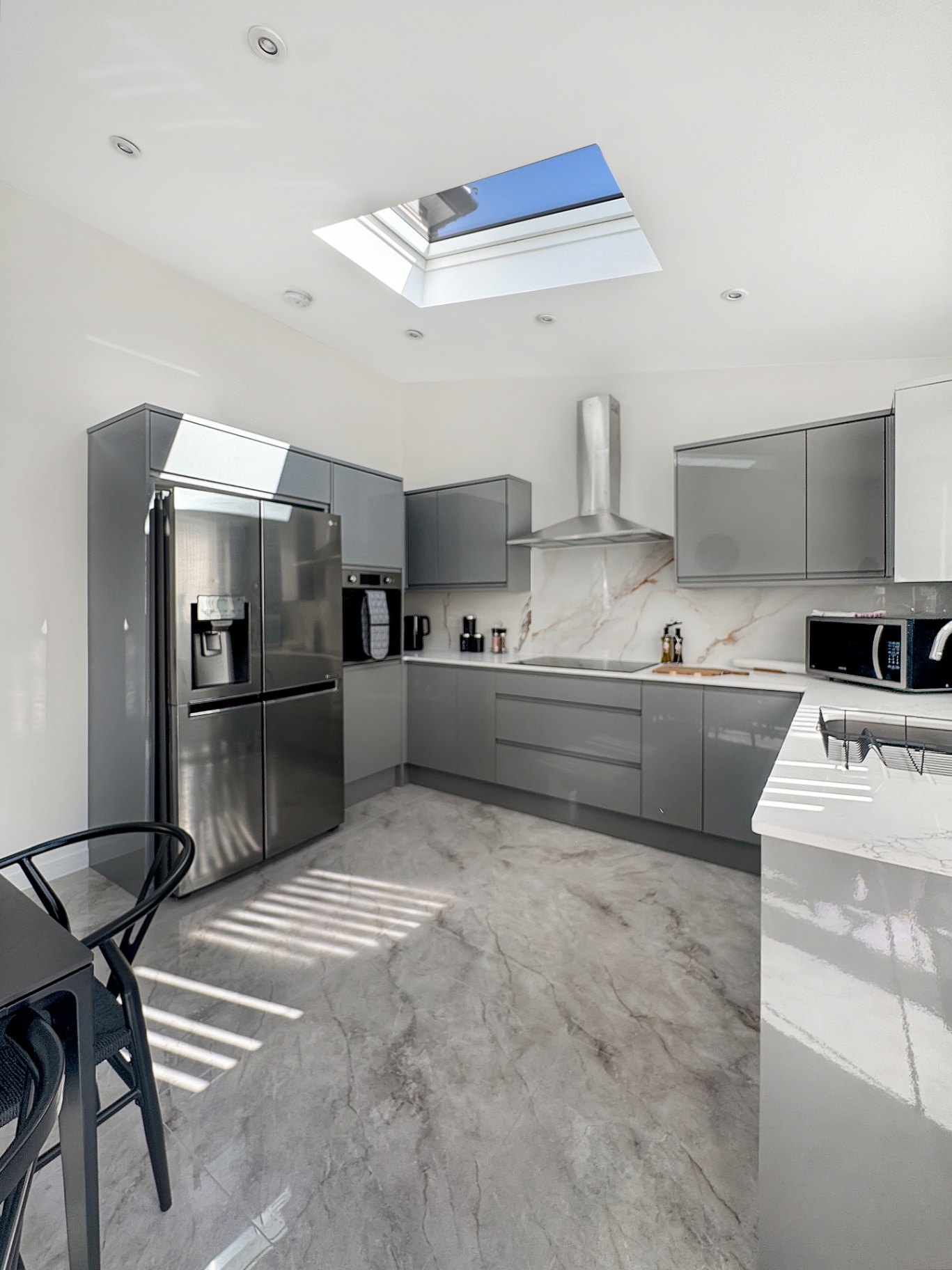 Spacious 4Bed Home with Garden & Driveway Beeston