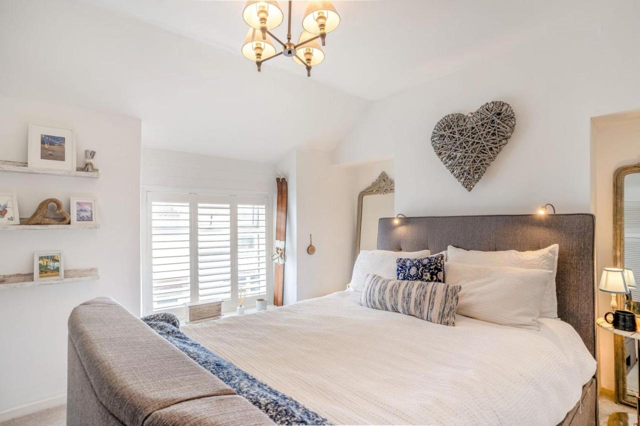2-bed property · The Mumbles SA3