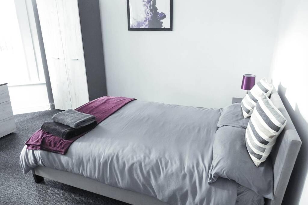 4-bed property · Hull HU9