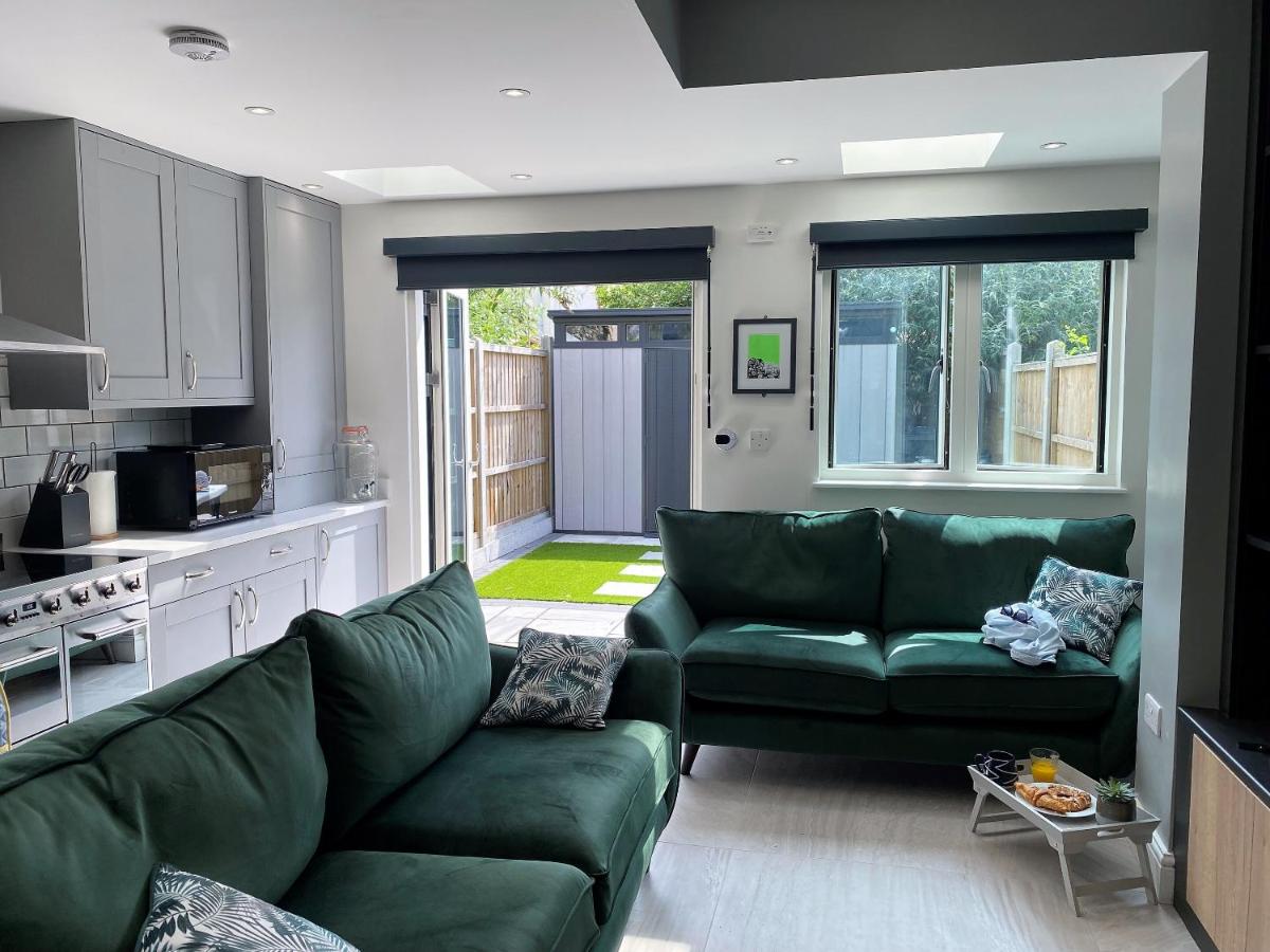 5-bed property · Bristol BS7