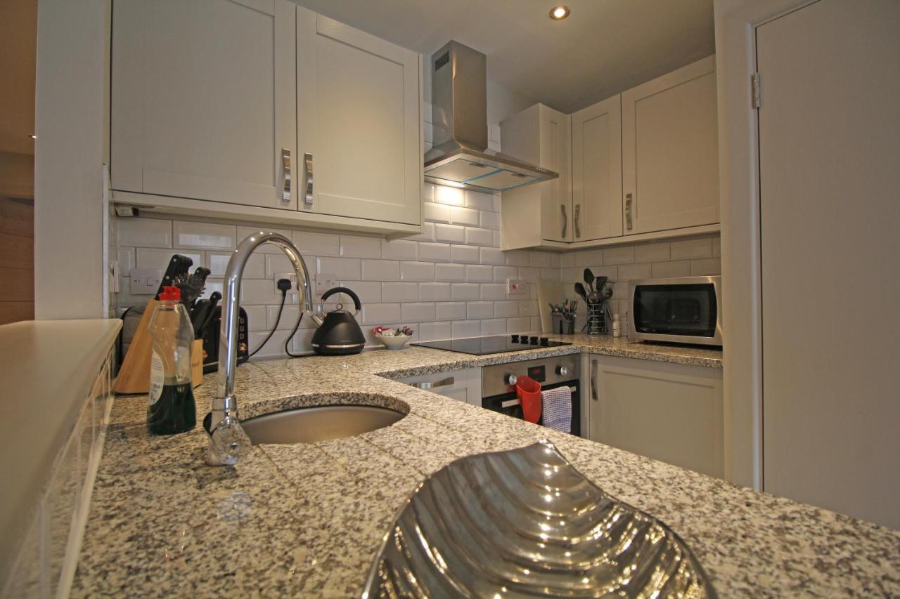 2-bed property · Chester CH1