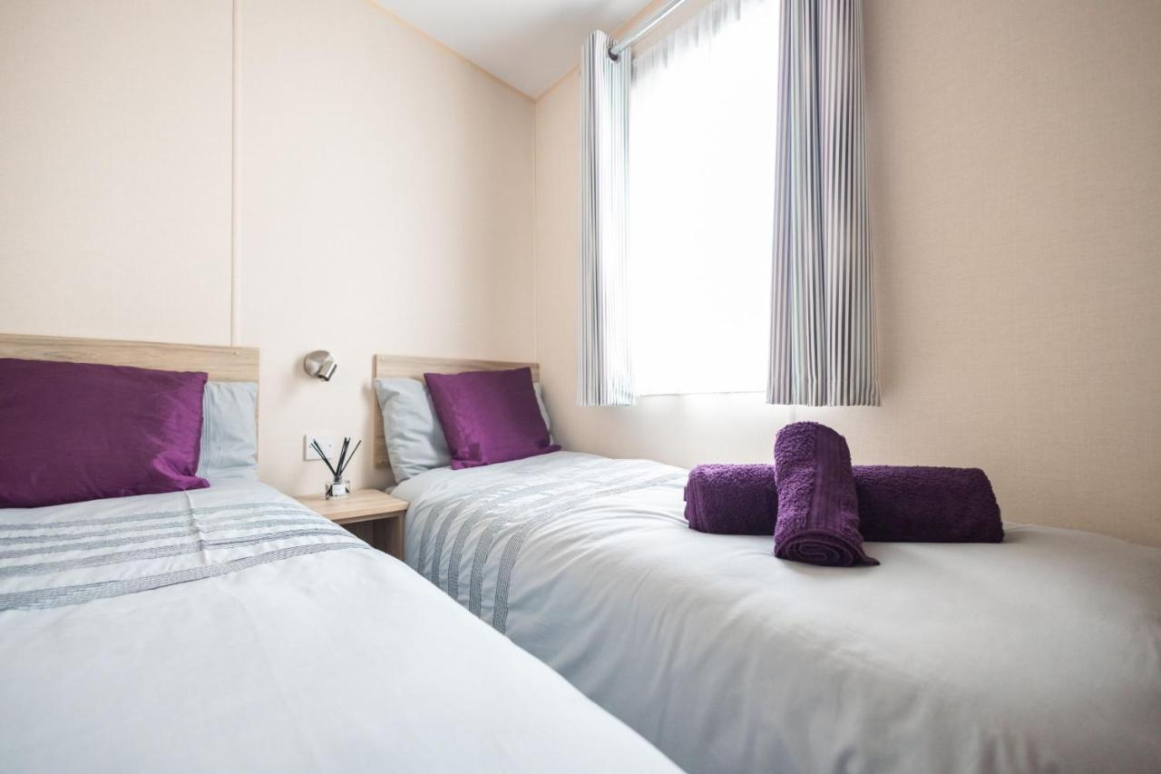 3-bed property · Lymington SO41