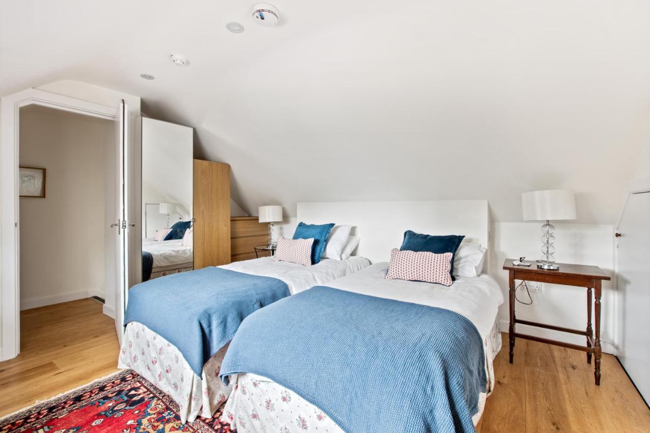 2-bed property · Brockenhurst SO42