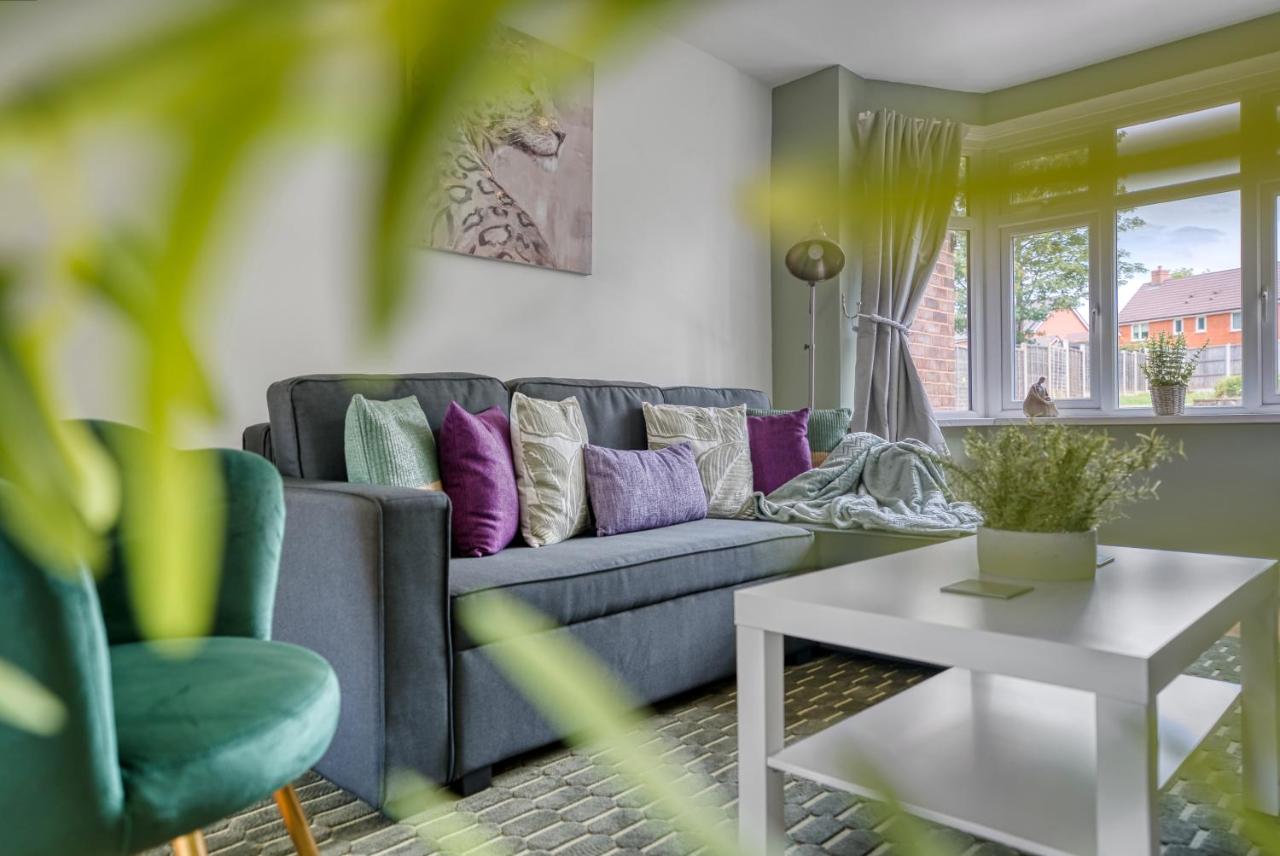 The Moseley House 4BR with Free Parking