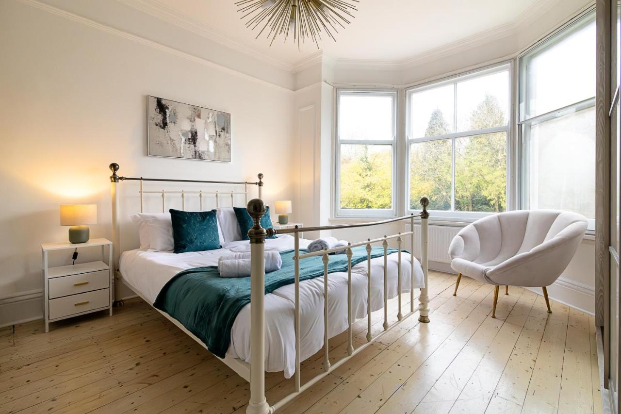 5-bed property · Leicester LE3
