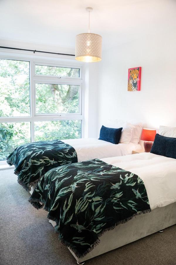2-bed property · Manchester M25